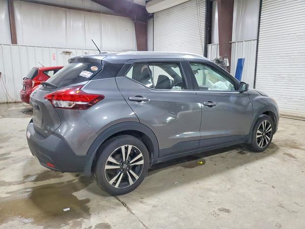 2019 NISSAN KICKS