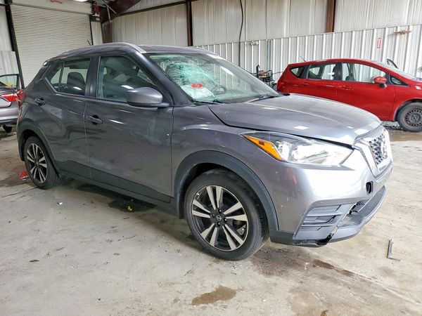 2019 NISSAN KICKS