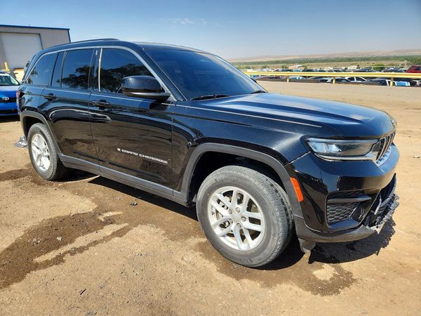 2023 JEEP GRAND CHEROKEE LAREDO 4X4