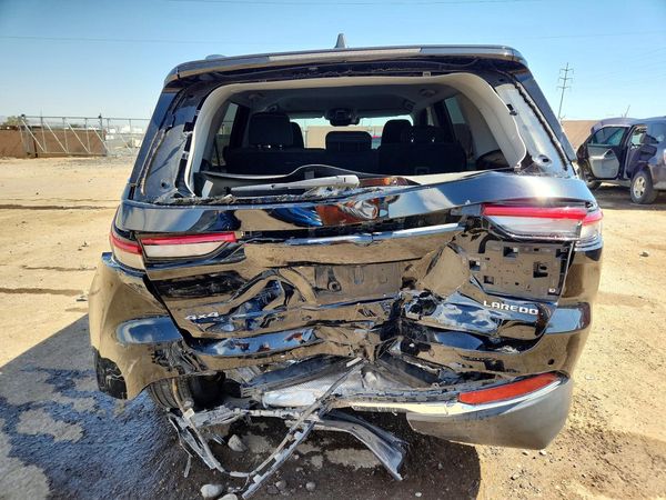2023 JEEP GRAND CHEROKEE LAREDO 4X4