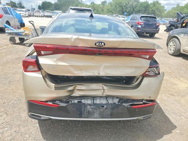 2021 KIA K5 EX