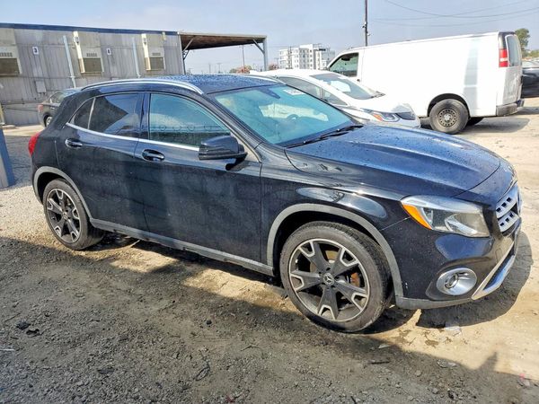 2020 MERCEDES-BENZ GLA GLA250