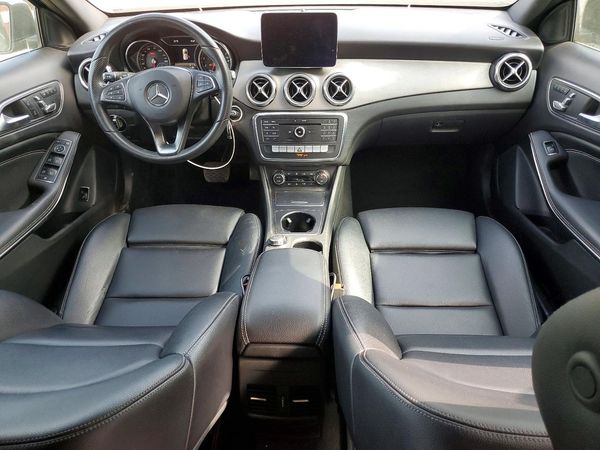 2020 MERCEDES-BENZ GLA GLA250
