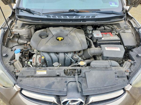 2013 HYUNDAI ELANTRA