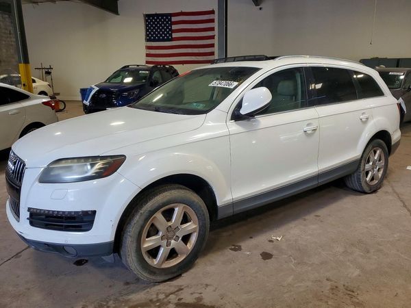 2012 AUDI Q7 Premium Plus