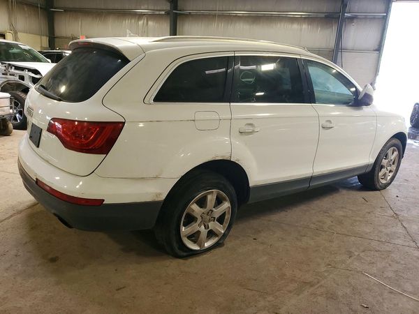 2012 AUDI Q7 Premium Plus