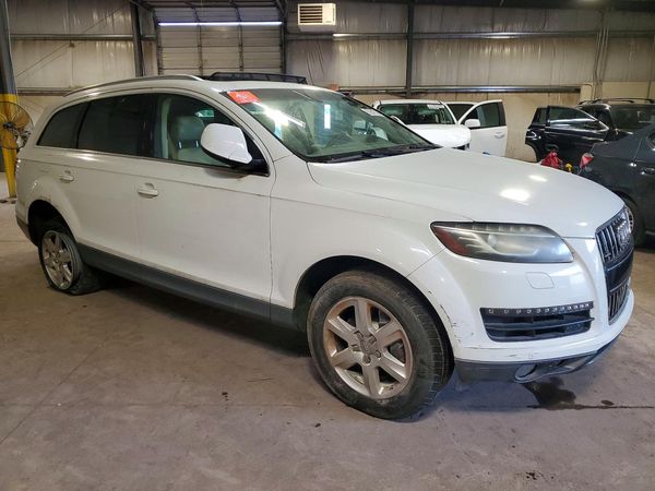 2012 AUDI Q7 Premium Plus