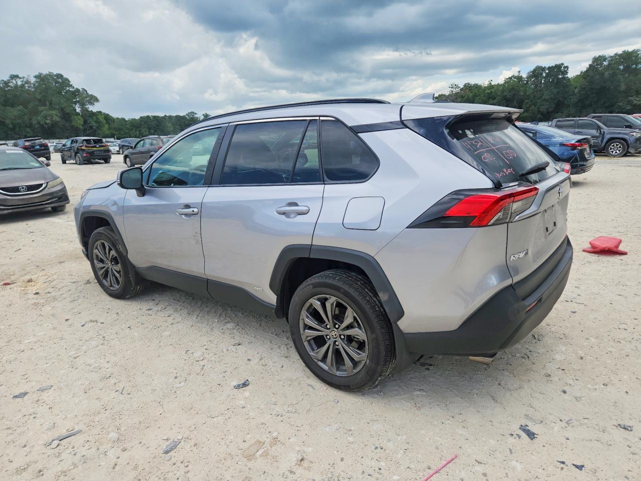 2024 TOYOTA RAV4 XLE Premium