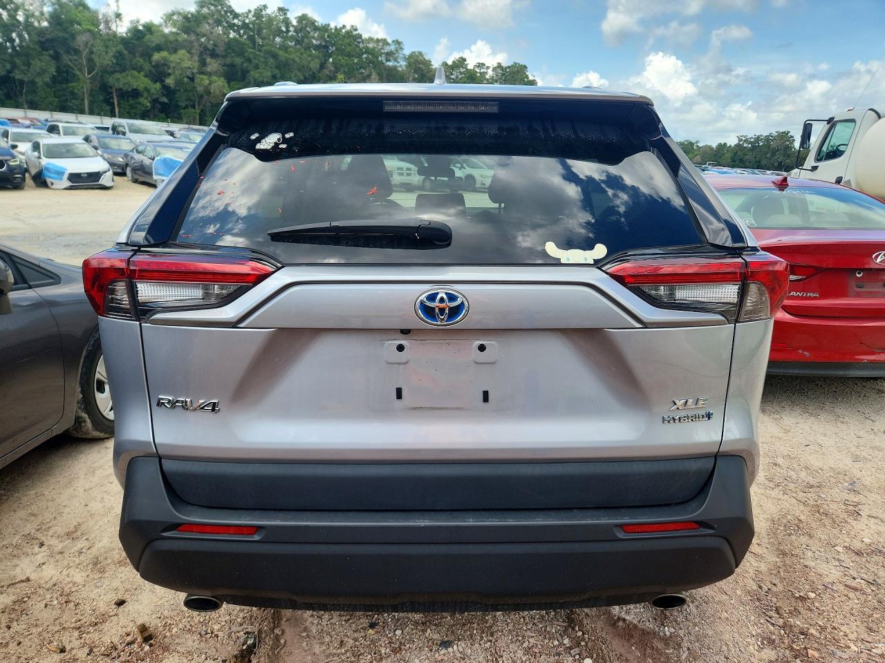 2024 TOYOTA RAV4 XLE Premium