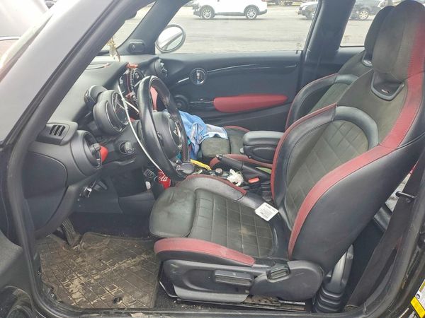 2017 MINI COOPER