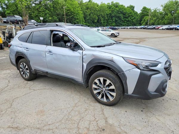 2024 SUBARU OUTBACK Limited