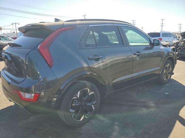 2025 KIA NIRO Wind