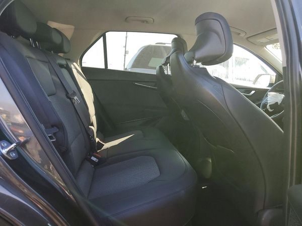 2025 KIA NIRO Wind