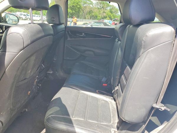 2019 KIA SORENTO SX, SXL