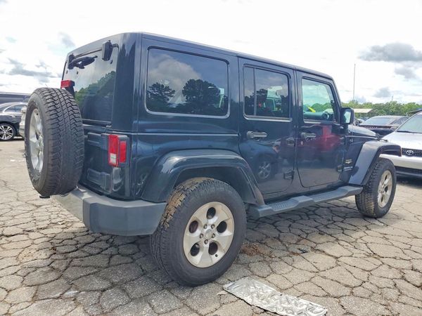2015 JEEP WRANGLER UNLIMITED SAHARA 4X4