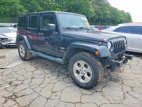 2015 JEEP WRANGLER UNLIMITED SAHARA 4X4