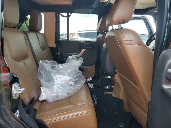 2015 JEEP WRANGLER UNLIMITED SAHARA 4X4