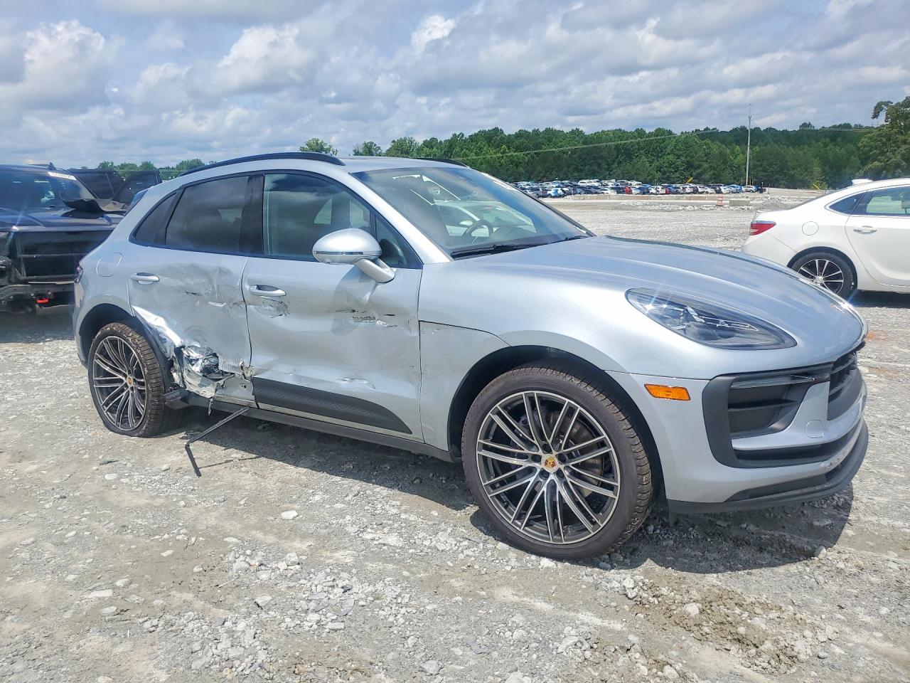 2026 PORSCHE MACAN Macan, Macan T