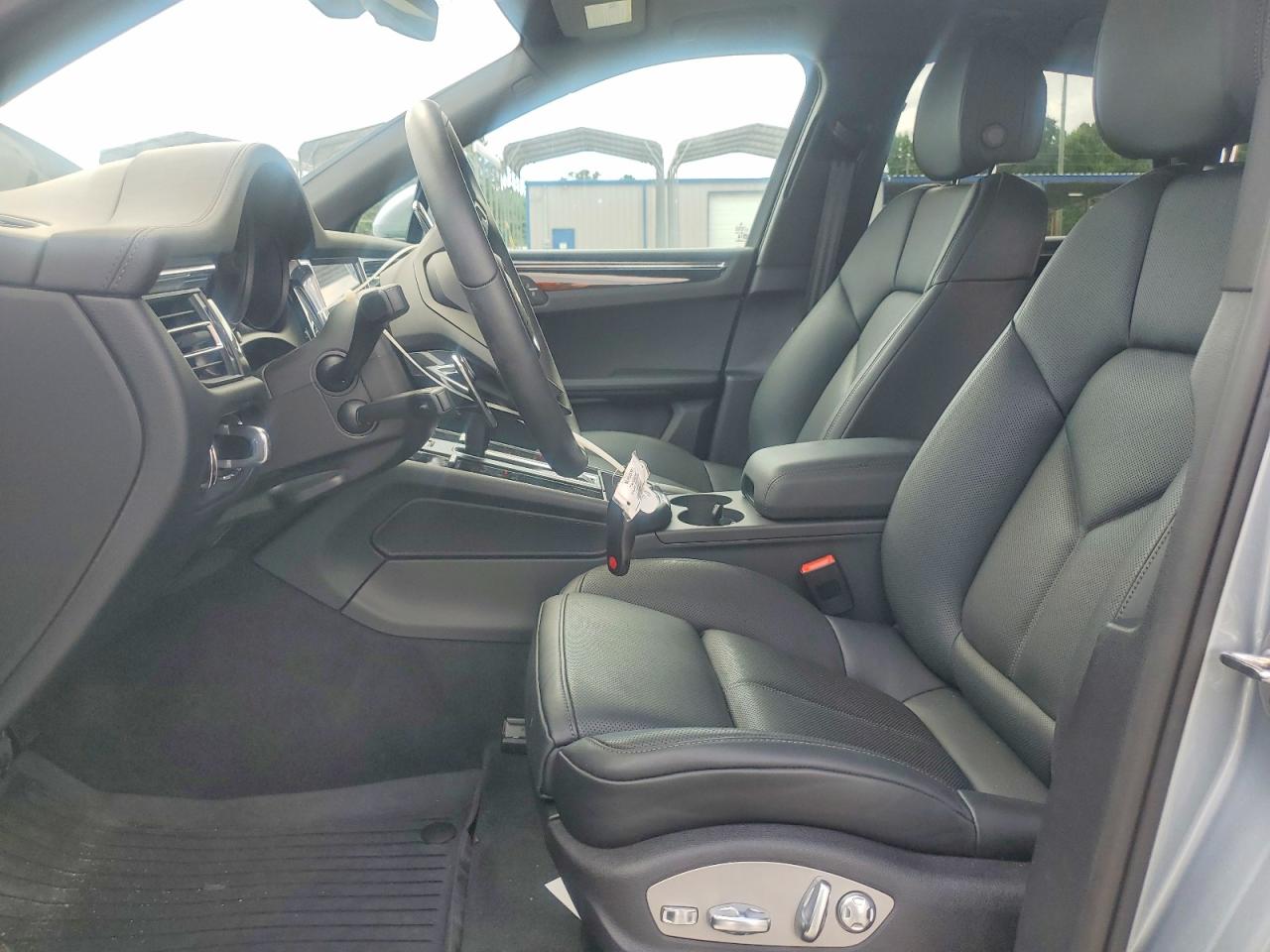 2026 PORSCHE MACAN Macan, Macan T