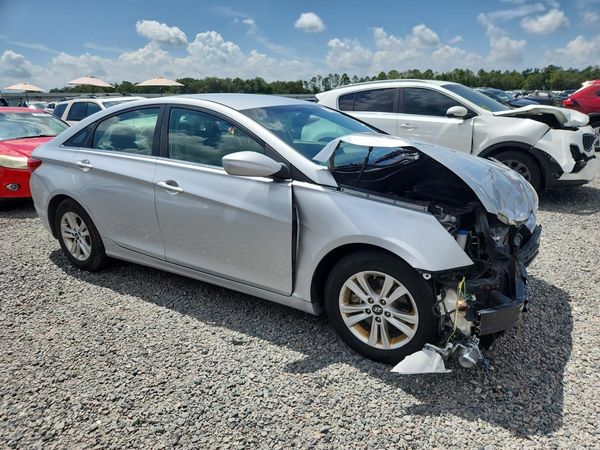 2013 HYUNDAI SONATA GLS/ GLS Popular