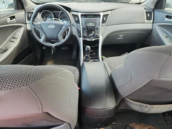 2013 HYUNDAI SONATA GLS/ GLS Popular