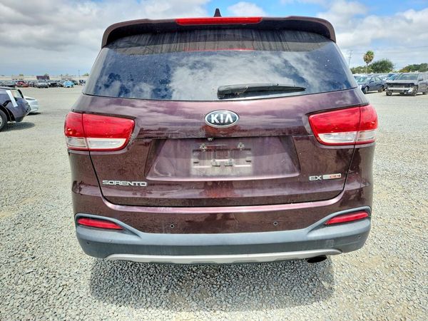 2016 KIA SORENTO EX