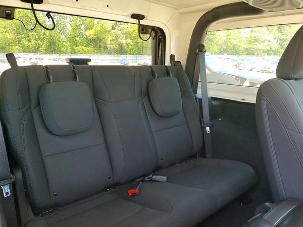 2020 JEEP WRANGLER SPORT