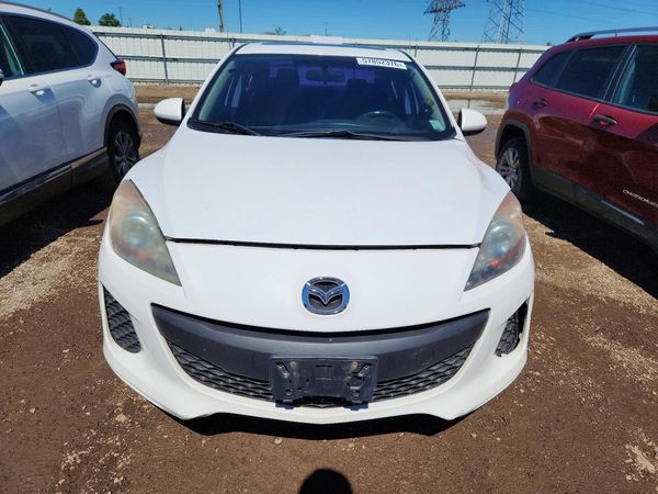 2013 MAZDA 3