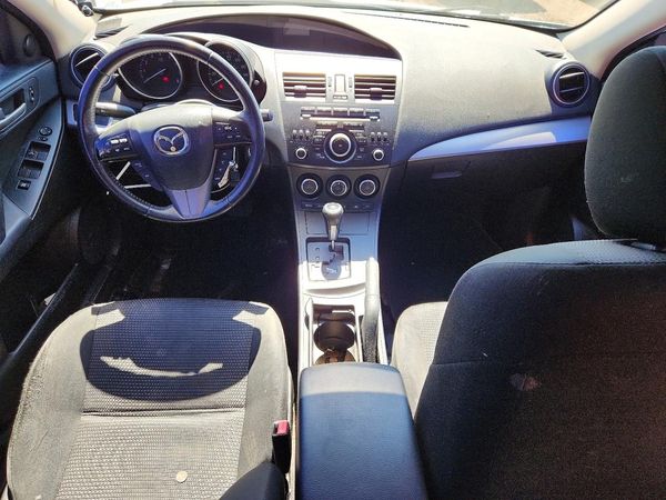 2013 MAZDA 3