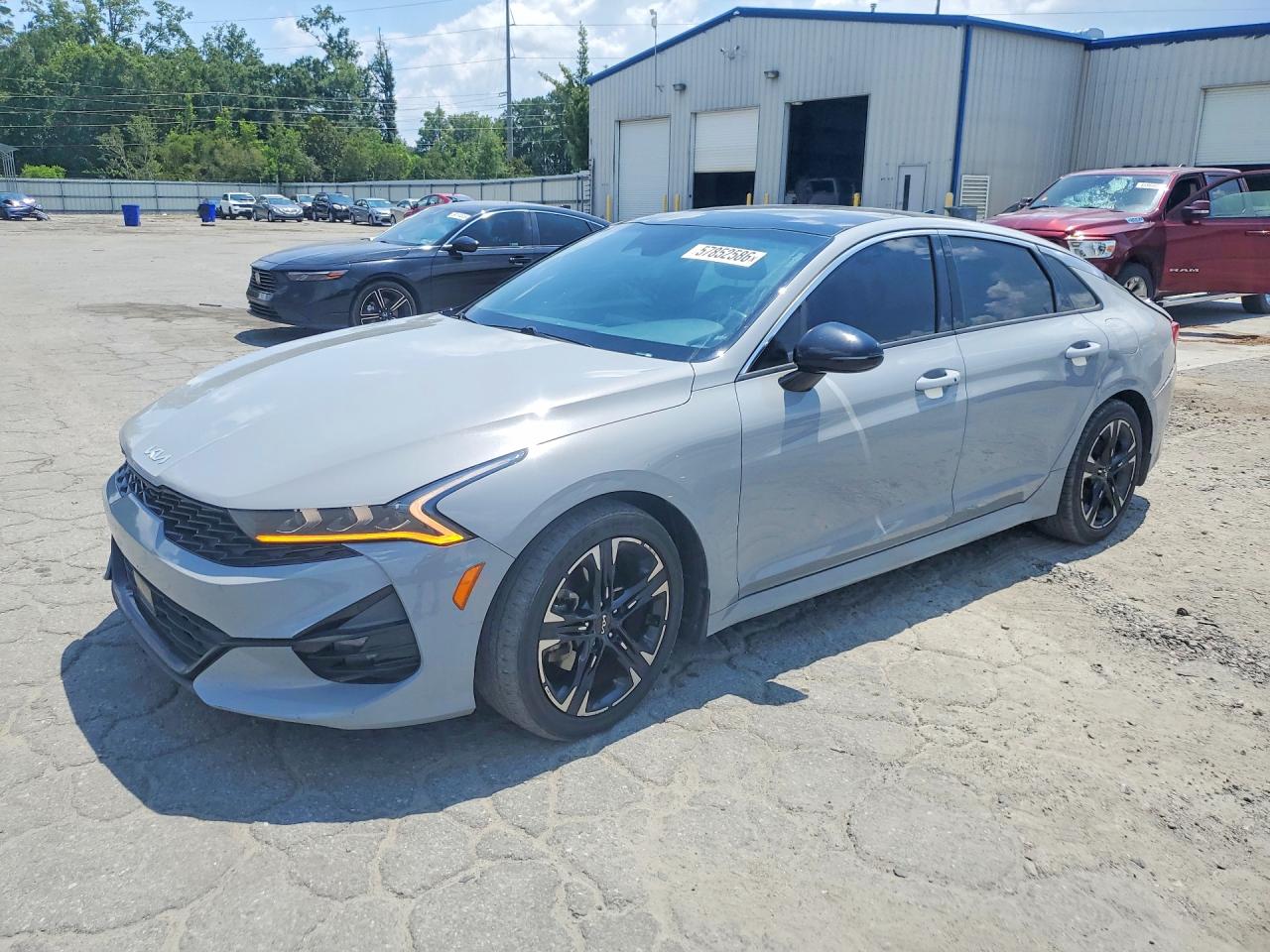 2022 KIA K5 GT-Line