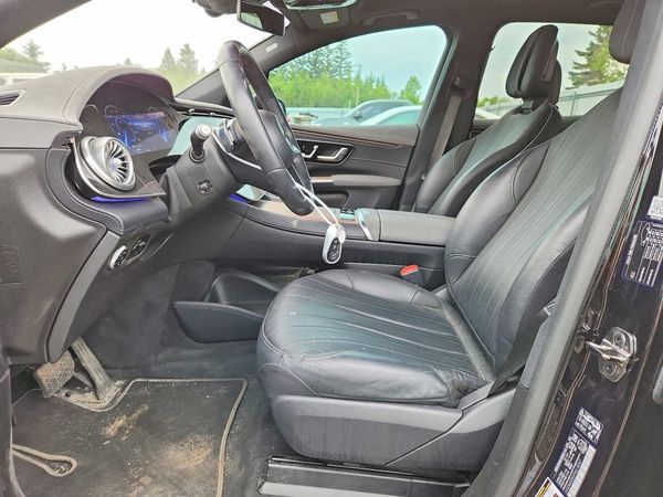 2023 MERCEDES-BENZ EQS SUV