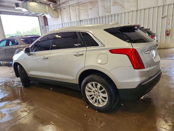 2017 CADILLAC XT5