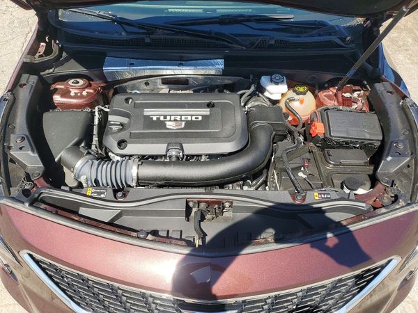 2023 CADILLAC XT4 Premium Luxury