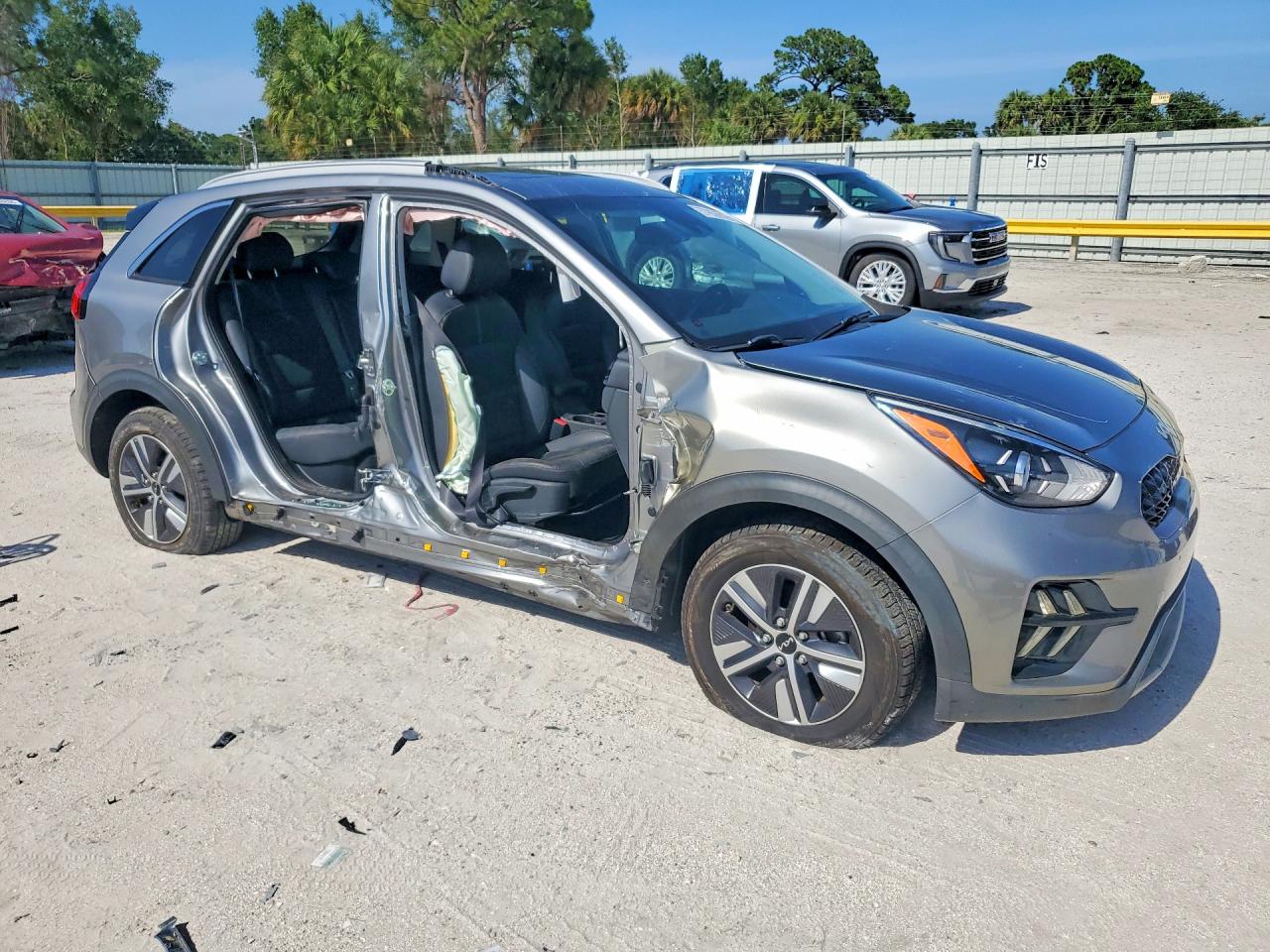 2022 KIA NIRO EX Premium
