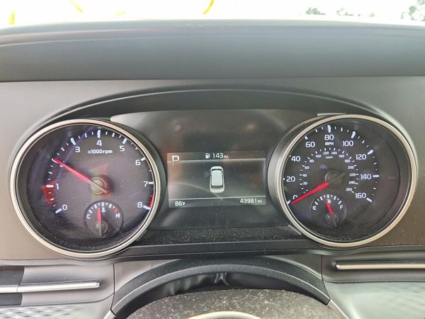 2024 KIA CARNIVAL