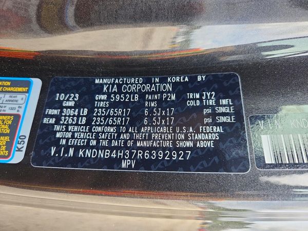 2024 KIA CARNIVAL