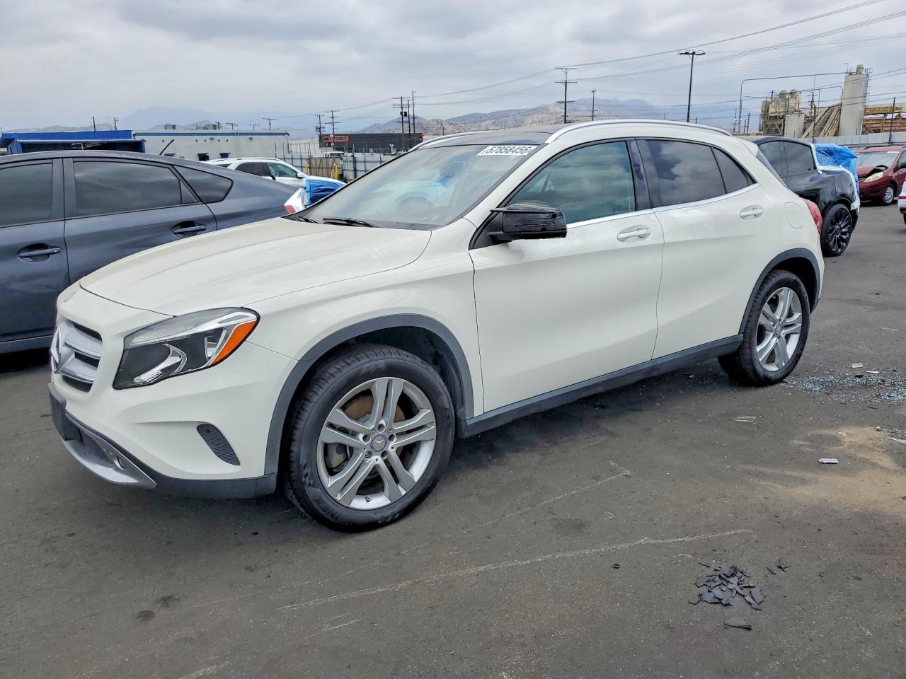 2016 MERCEDES-BENZ GLA GLA250-4M