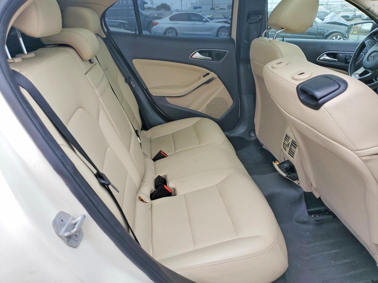 2016 MERCEDES-BENZ GLA GLA250-4M