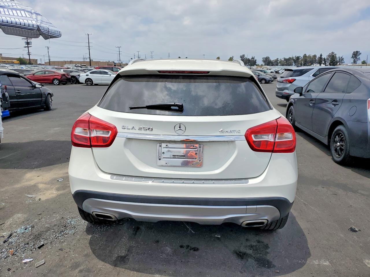 2016 MERCEDES-BENZ GLA GLA250-4M