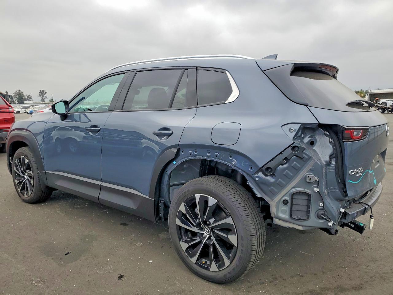 2026 MAZDA CX-50 Premium Plus