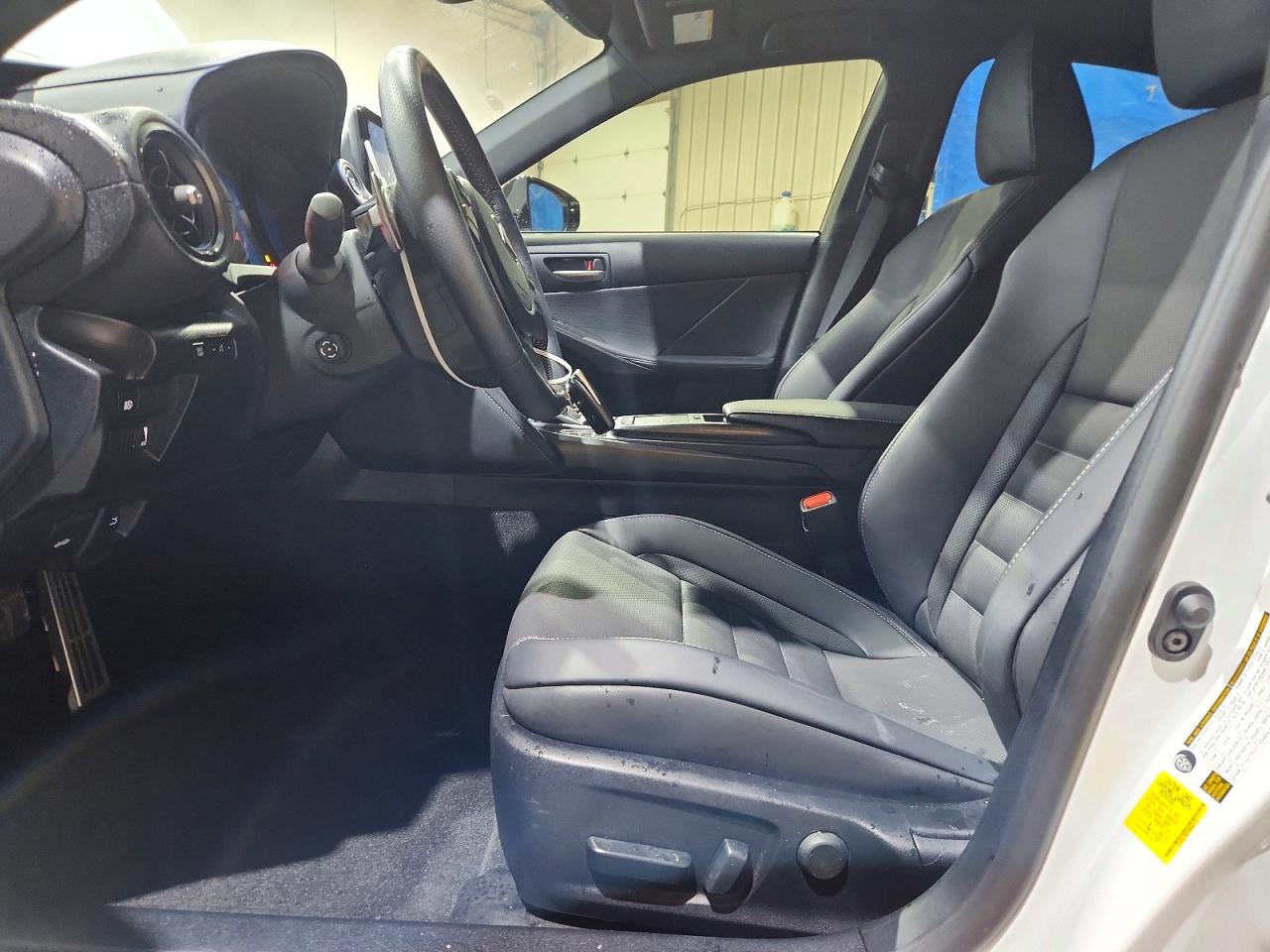 2025 LEXUS IS 350 350 F Sport