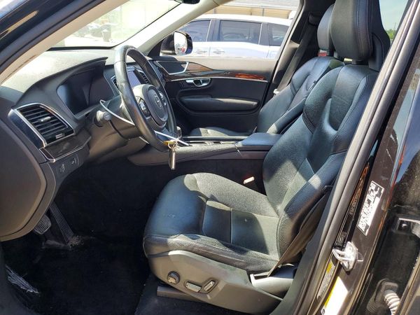 2016 VOLVO XC90 SV42 Momentum