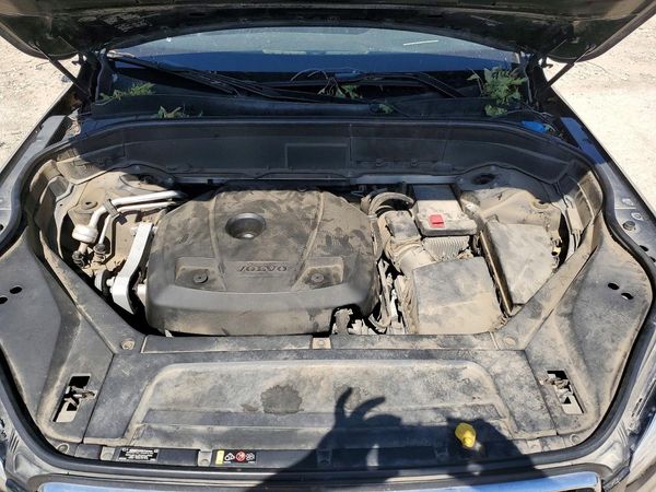 2016 VOLVO XC90 SV42 Momentum