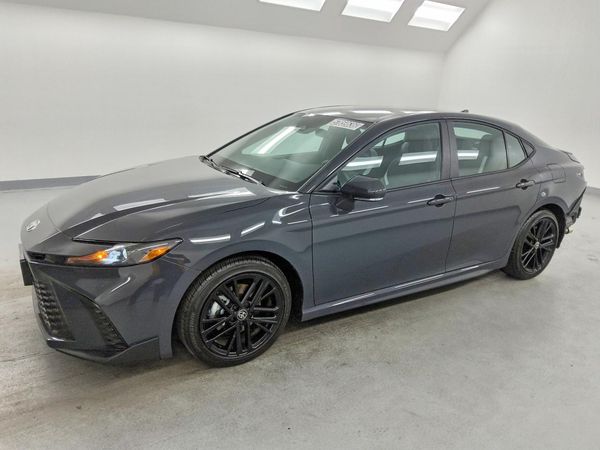 2026 TOYOTA CAMRY