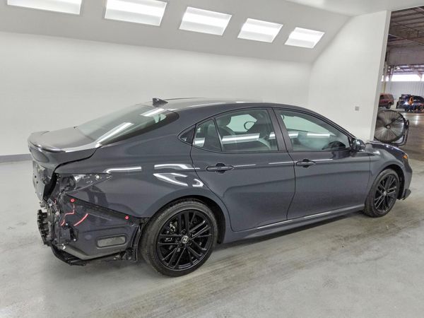 2026 TOYOTA CAMRY