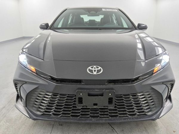 2026 TOYOTA CAMRY