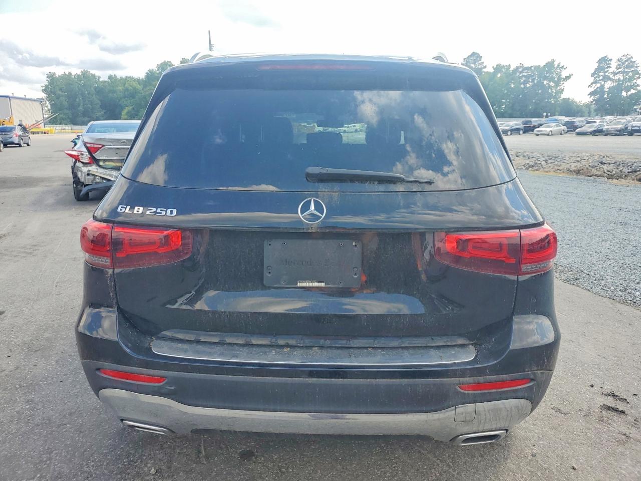 2021 MERCEDES-BENZ GLB GLB250