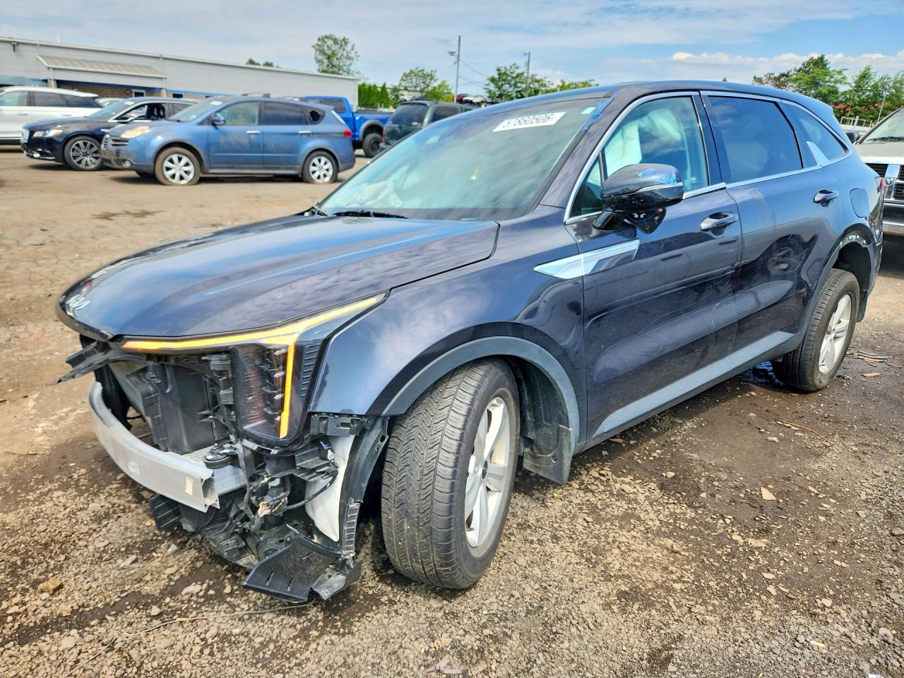 2025 KIA SORENTO