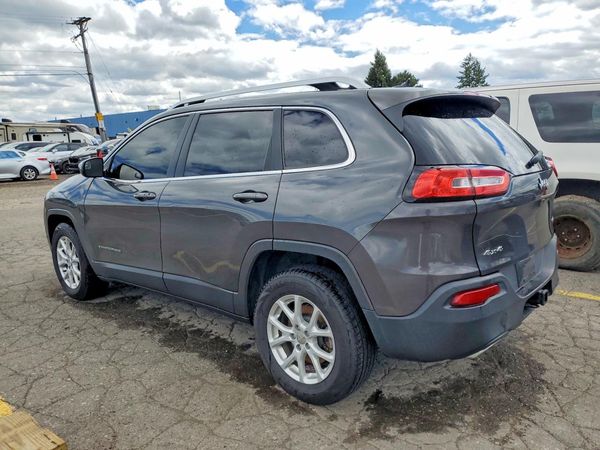 2015 JEEP CHEROKEE LATITUDE 4X4