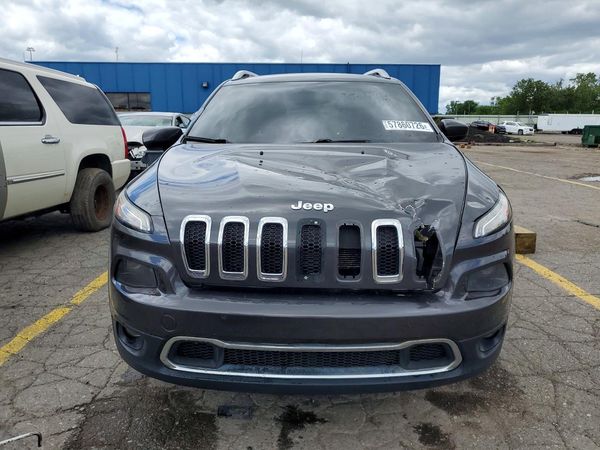 2015 JEEP CHEROKEE LATITUDE 4X4